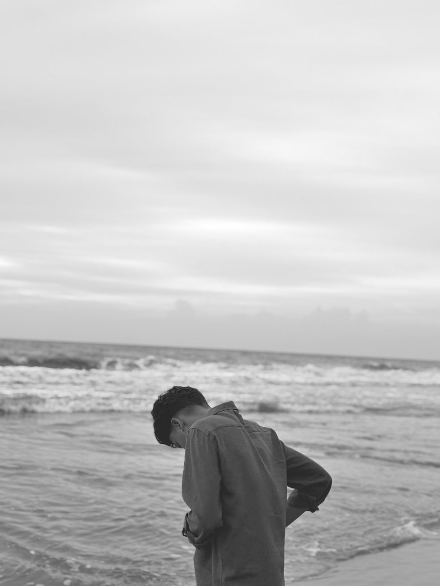 naveencule's tweet photo. 🌊 https://t.co/vBg1eKMMak