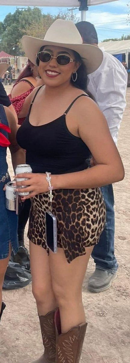 quackers1iz6's tweet photo. @BleachedLatinas Yes my mexican 🇲🇽 wife need to be used by BWC Maga cock please bleaching her!!! #maga #latinas4teump #bleachedlatinas #mexican #BWC https://t.co/Z7s7Vox2qs