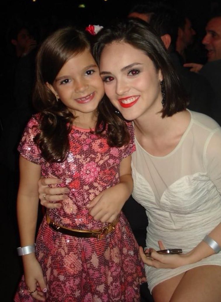 lovefaithxz's tweet photo. ô gente https://t.co/7BgthlSTr3