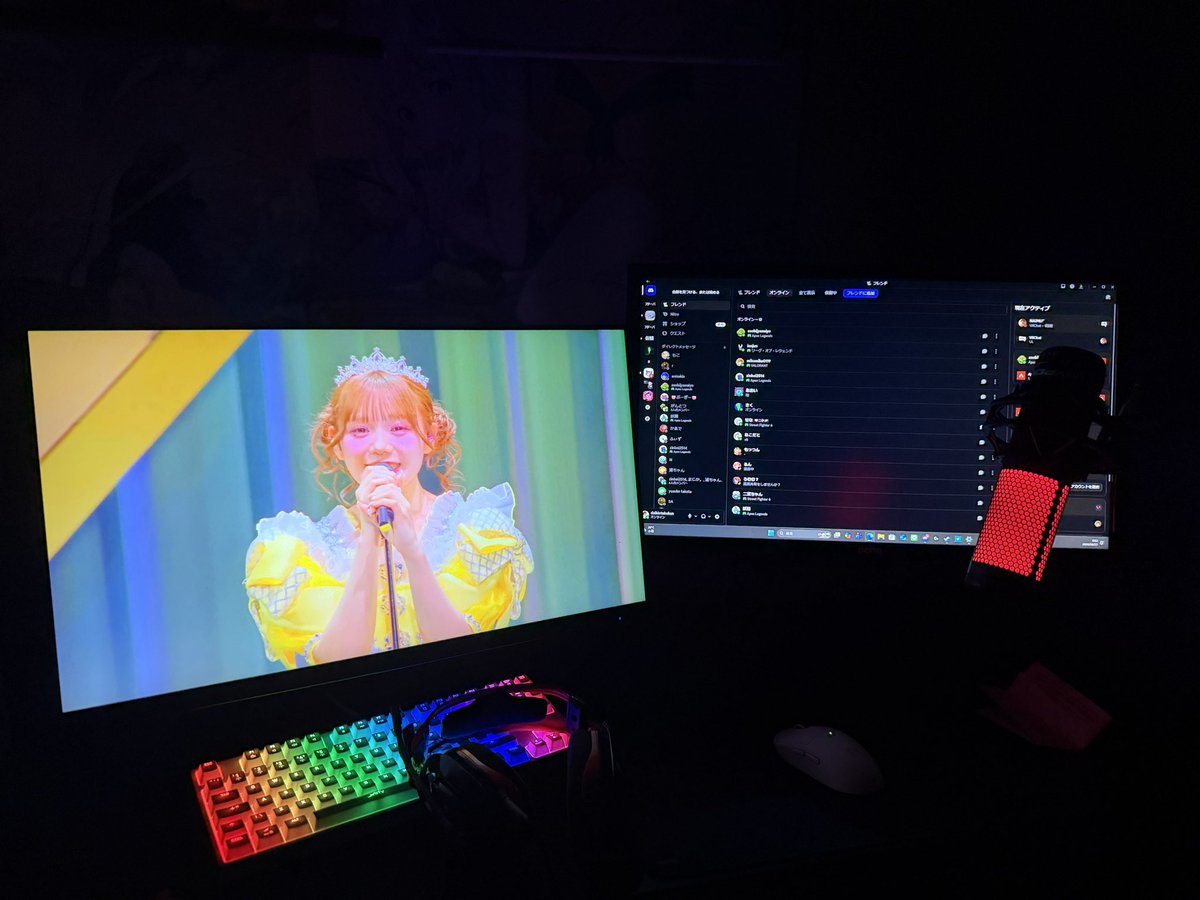 daiking5230zz's tweet photo. 実家にpc環境持ってきた
設置だけで疲れた https://t.co/8CFXVTZD9N