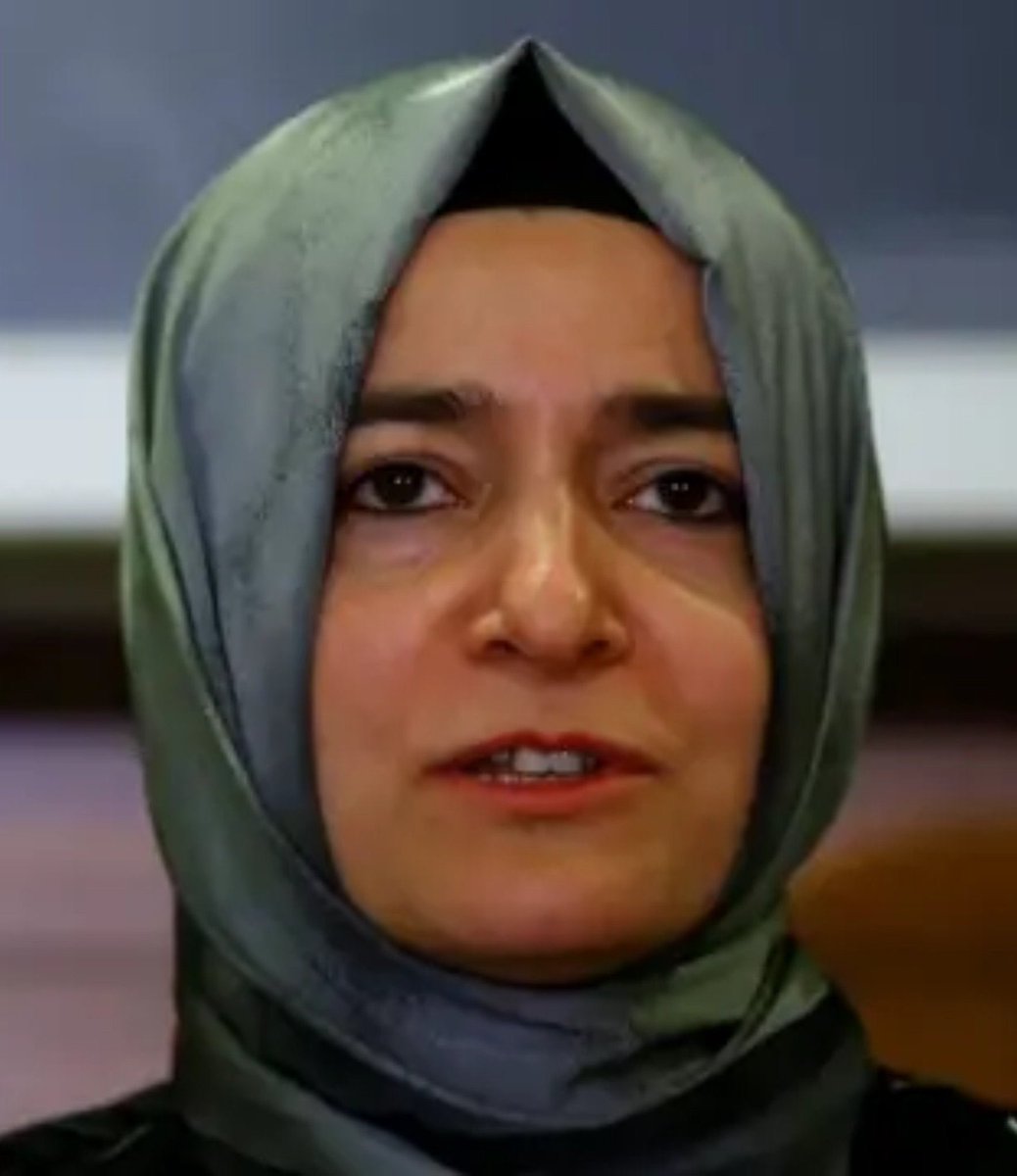 _Bosbakan1071's tweet photo. Fon vurgununda bahse konu para 850.000.000.000 TL 

İddialar doğruysa 2.000.000.000 TL’yi Akp Genel Başkan Yardımcısı Fatma Betül Sayan Kaya ve Eşi uçurmuş !!!

#Soruyorum Geriye kalan 848.000.000.000 TL nerede ? https://t.co/FqChRDuBpa