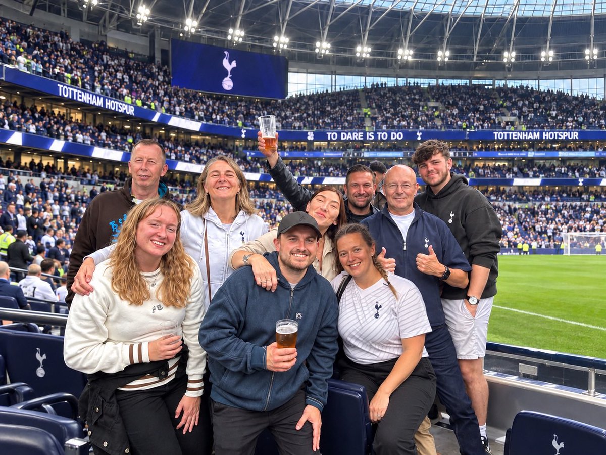 KSWsPuRs's tweet photo. Been going to Spurs over 30 years.

Last few years got to meet a couple through some old school mates.

Today they are getting married.

If you know Ollie and Kayleigh season ticket holders in the South two of the nicest people ever.

Our extended Spurs Family 👊🥰🤝

(Obviously AI created pic but I think it works 🤗)

COYS !!! 👊🤍🤝