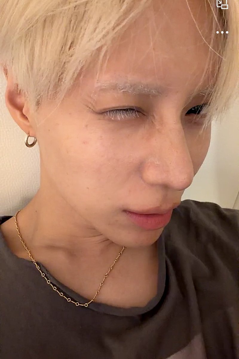 hateuTae_'s tweet photo. 왜케 예뻐냐 진짜..🥹🥹🥹 https://t.co/ZowPHlkc6o
