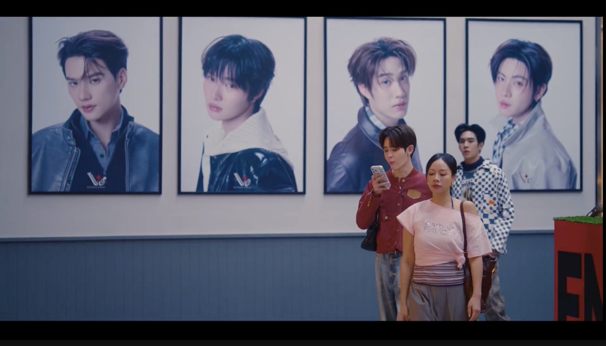 Auautnp's tweet photo. ค่ายเรามีแต่คนปังๆ พี่กนป ตฟว คือไอดอลเติร์ดดดด

MR FANBOY CHAPTER 5
#MrFanboyEP5 https://t.co/HUCWkzl8V8