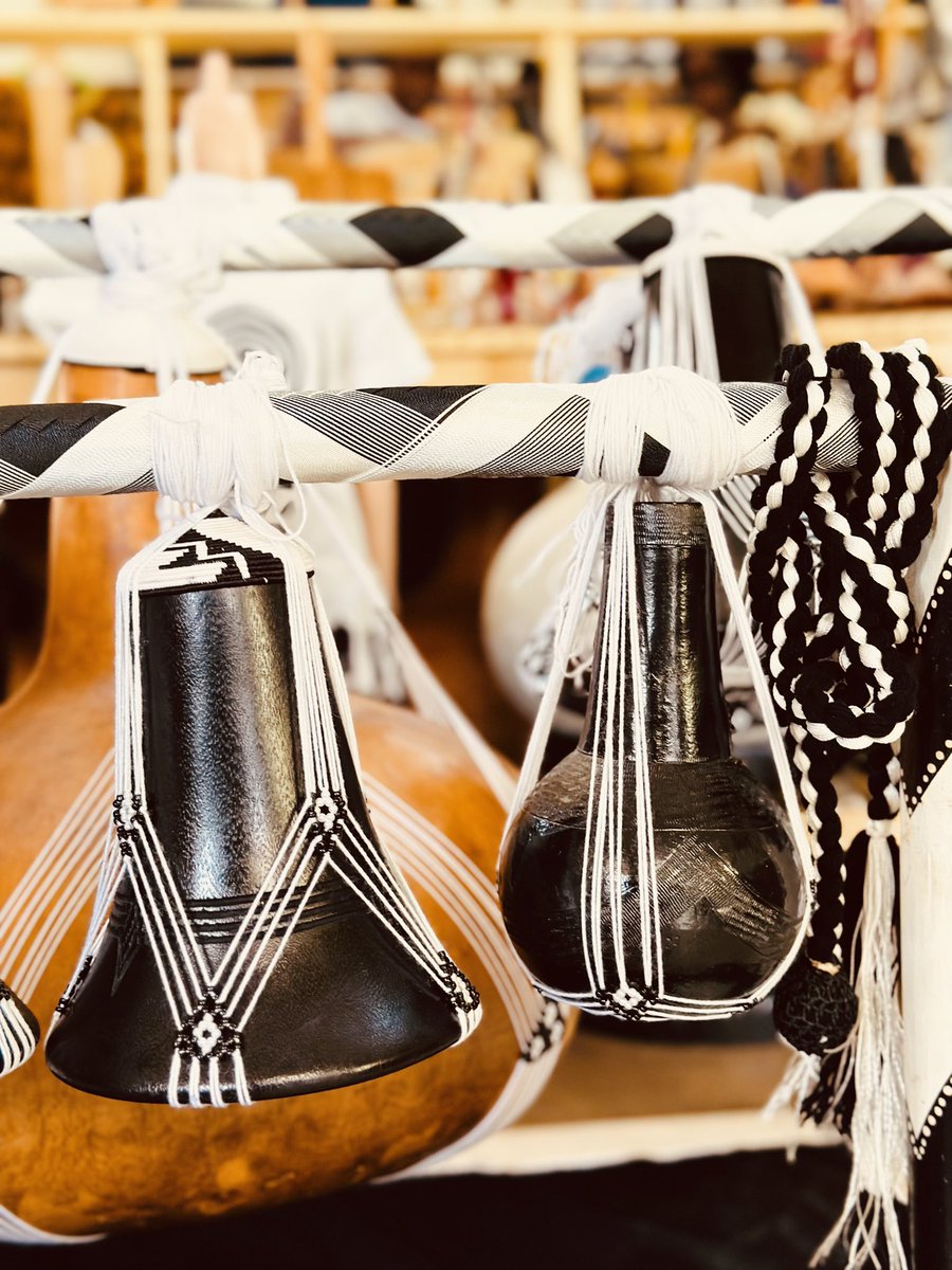 AmosBoom7's tweet photo. Mbwenu Omugamba Nimugumanya? 

For all your Kwanjura Functions, here’s the Mugamba plug. @Igongocc 

#VisitIgongo https://t.co/IICxxht1WQ