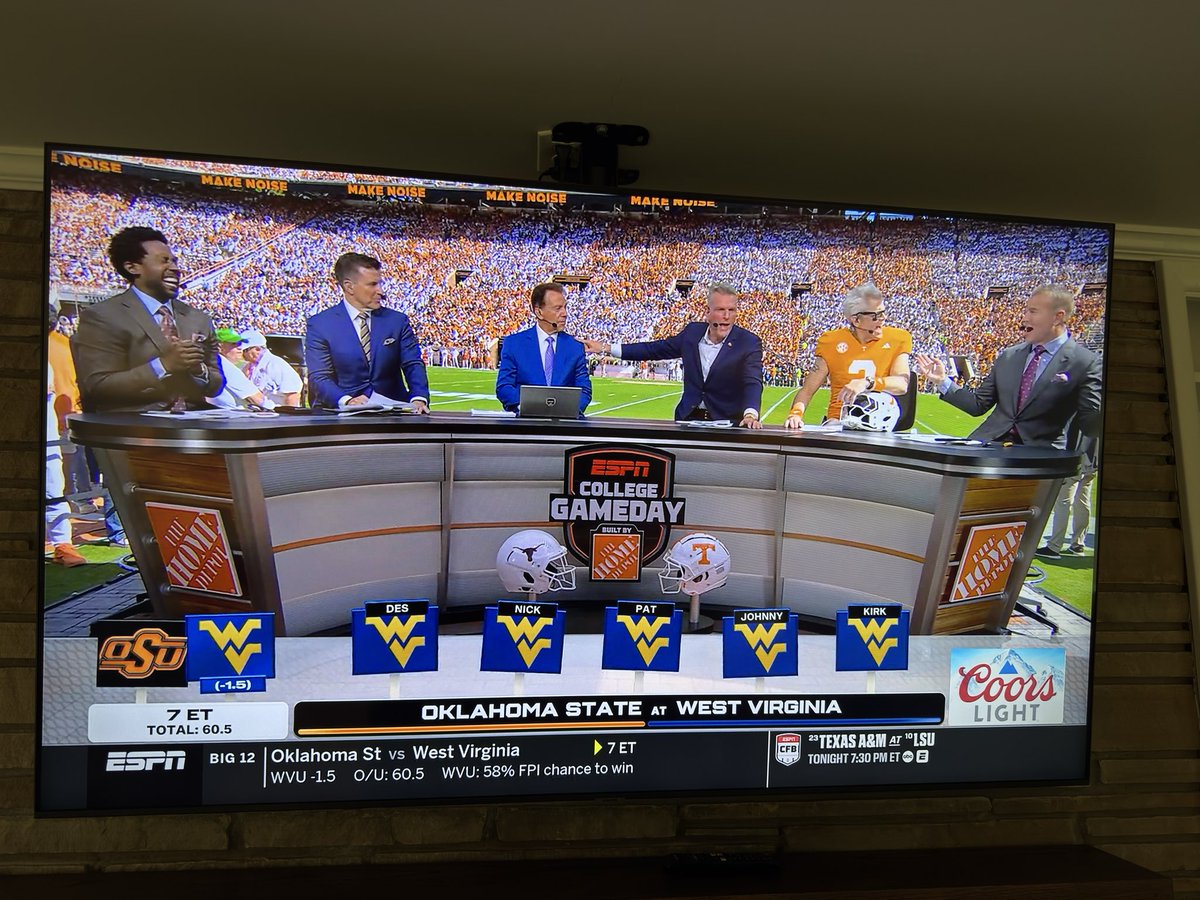 bennemecek's tweet photo. Great sign. #gopokes https://t.co/g9oytSeugP
