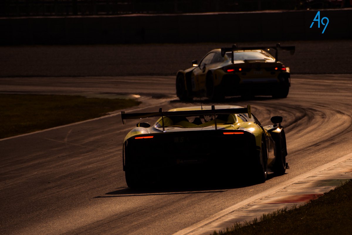 followPitCrew's tweet photo. Sunset 🌄 at Monza 🇮🇹
During the GT Open FP 2 session

#GTOPEN #GTWC #IGTC https://t.co/mwgzTUidpV