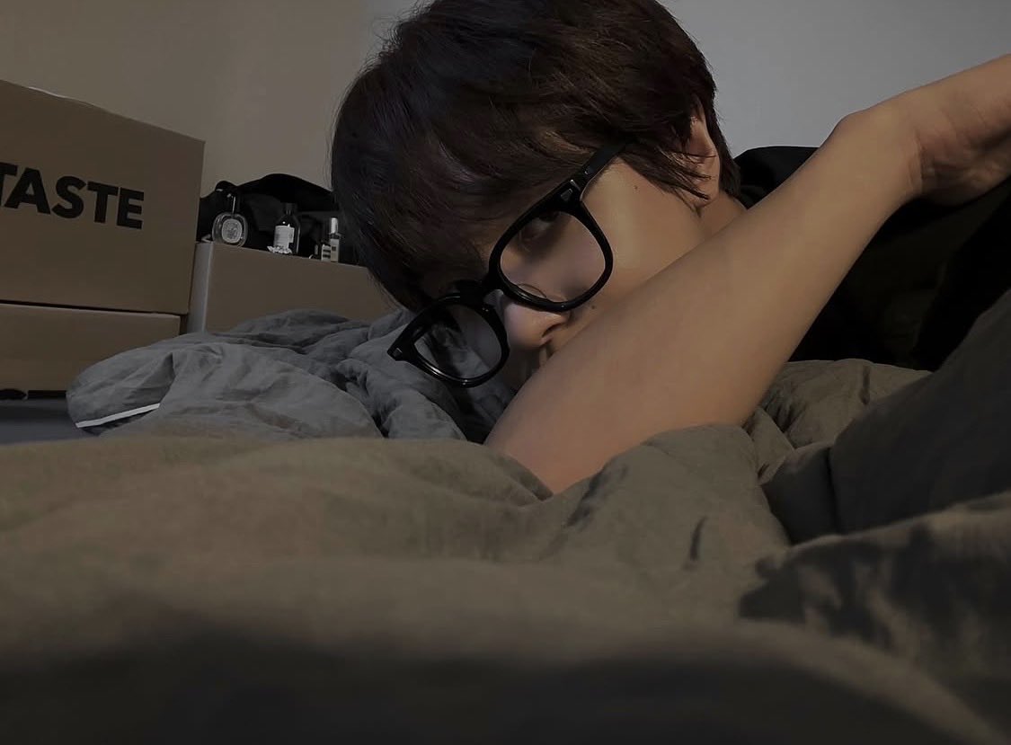 heyYou0h's tweet photo. 나(ㅈㅅ)존나좋아하는가짜남사친같음 https://t.co/Yor8wzyCwi