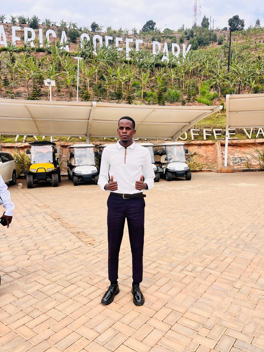 stephenamany's tweet photo. Moments at @africoffeepark 
What an experience! https://t.co/YTQTL5o7n2