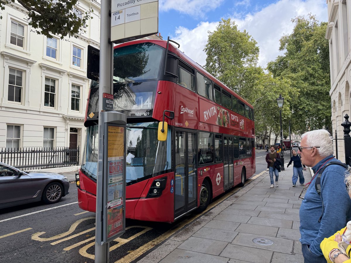 RobertR6767's tweet photo. It was a trip of a lifetime!!
London https://t.co/RHVgjaTu5z