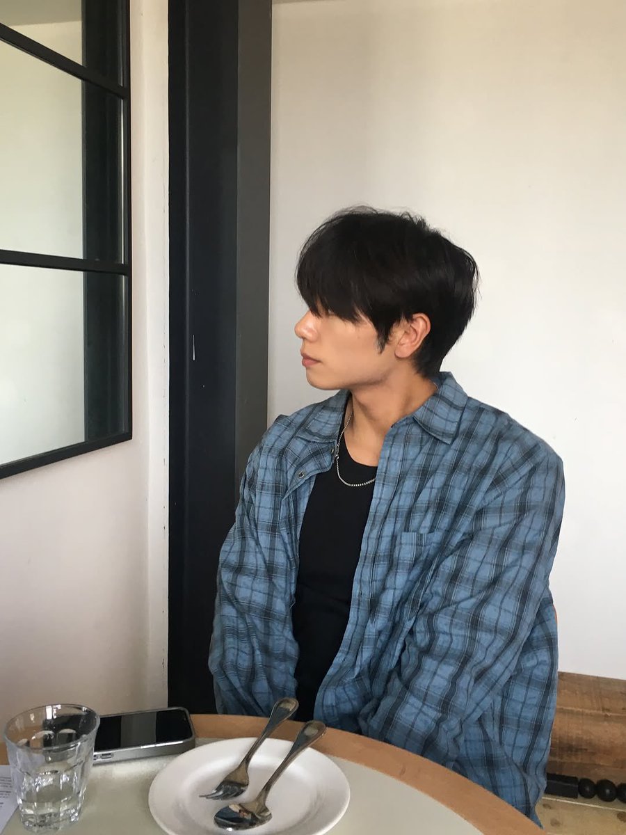 ddotgme's tweet photo. 장연우 존잘님 https://t.co/UFAT40ZgYF