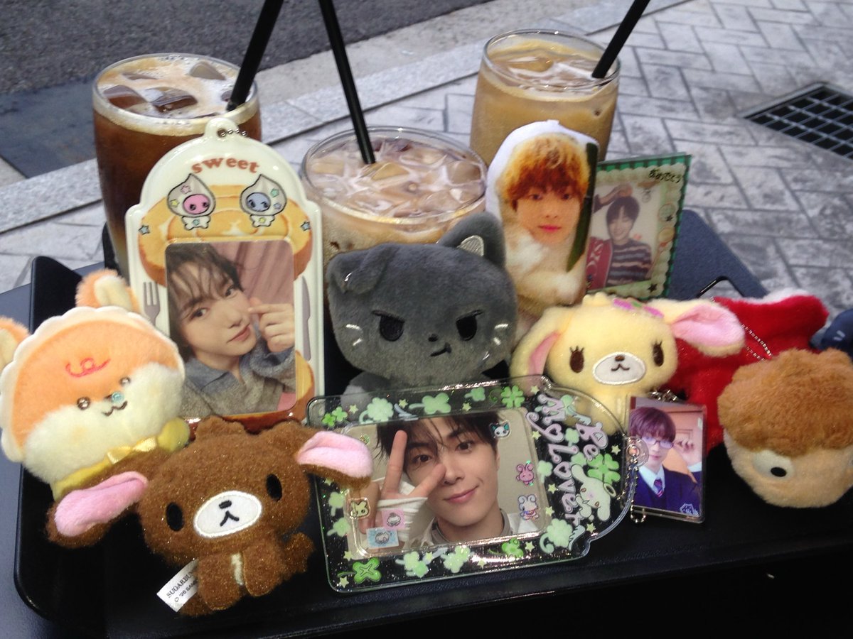 IVIVchichi's tweet photo. 빠순이들의우정은영원히 ⁰⃚⃙̴༝ ⁰⃚⃙̴ಣ https://t.co/uyzkrctnZ5