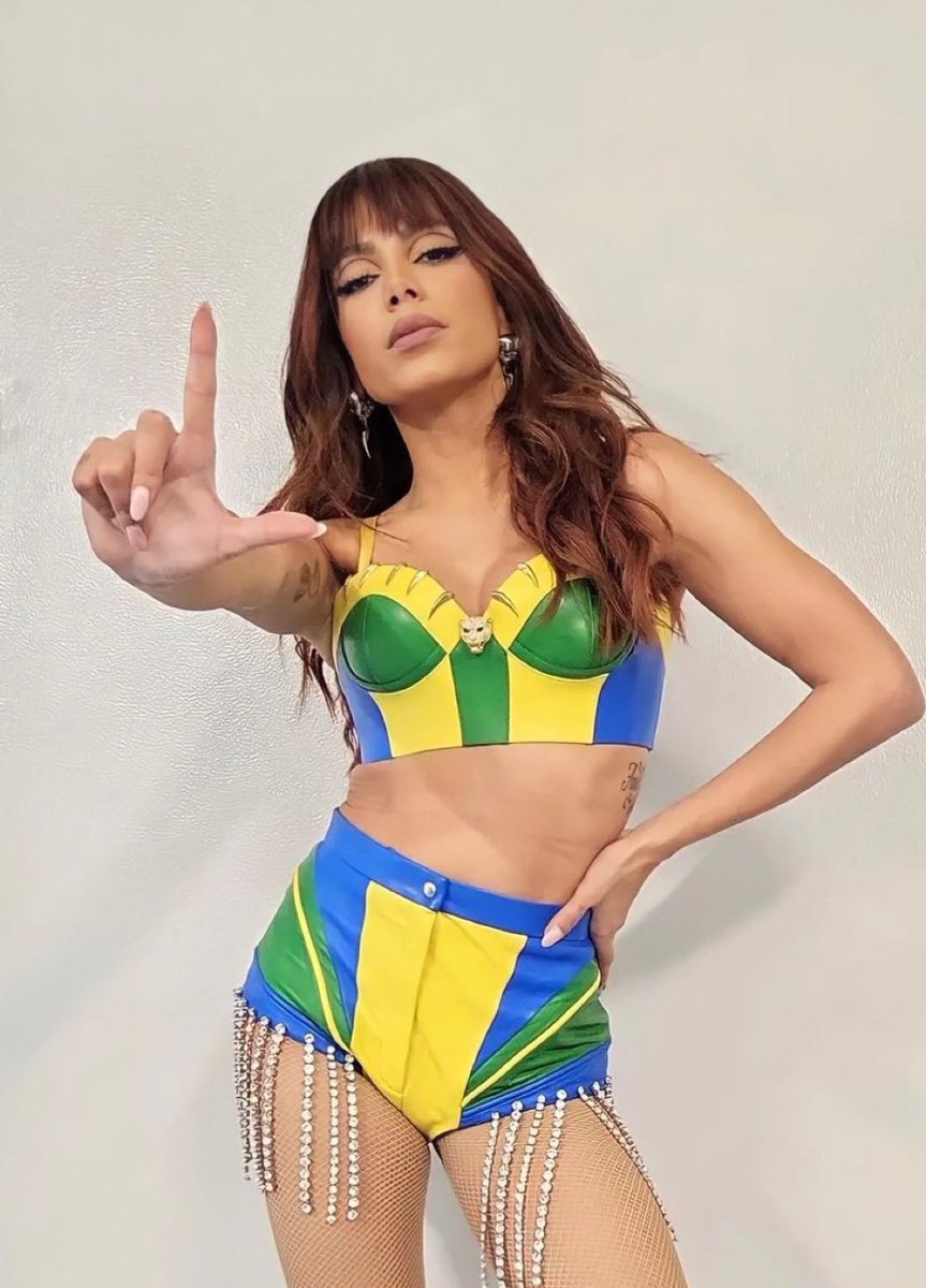 AnittaUpdateR's tweet photo. 🚨 Anitta declara apoio ao presidente Lula nas eleições de 2026. https://t.co/1n2VTo7AH0
