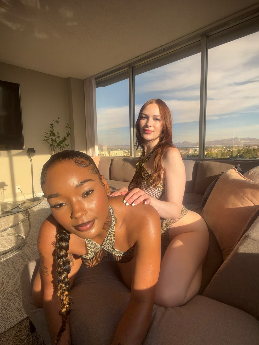 theystalkKayla's tweet photo. Pretty Girlz ✨🧚🏾 https://t.co/c9HxYltyZ8