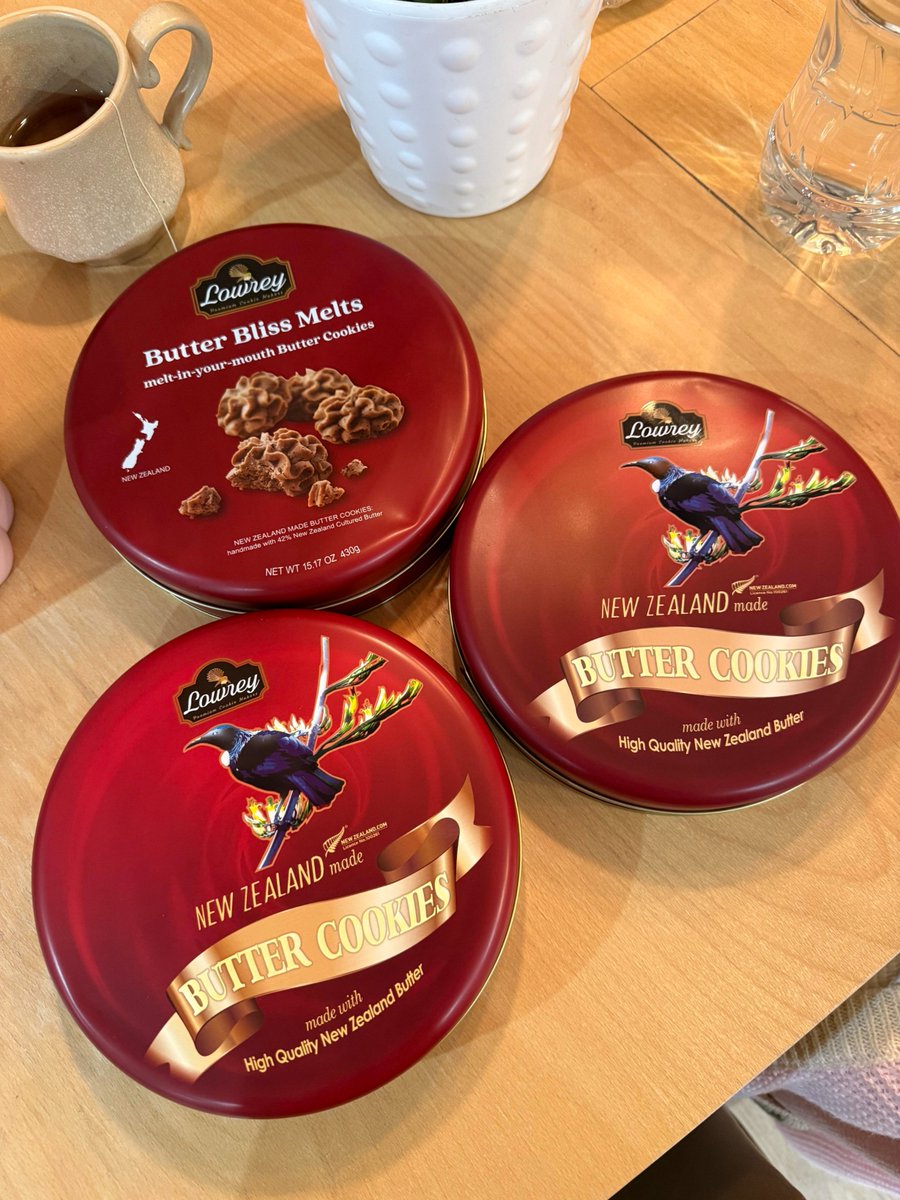 PoppyDontPreach's tweet photo. 100% New Zealand made. It's really delicious. I bought matcha and coffee this time. I think the coffee one is the best, followed by the original flavor https://t.co/w72wk7whRD
