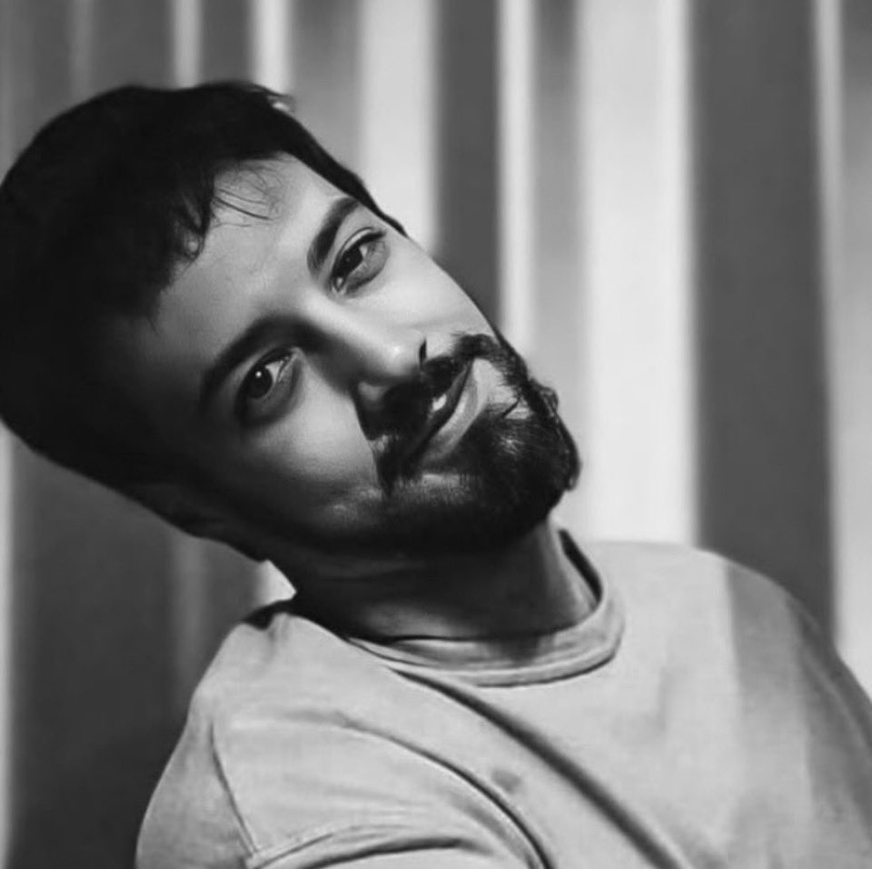 Prattfan1's tweet photo. Mert yazıcıoğlu benim crushımdırrr ship yapmam kimseye yakıştırmam bu çıtırın mümkünse uzun süre bekar kalması en büyük temennim 🙏
Yengeci yalakalar uzak dursun !!!#MertYazıcıoğlu https://t.co/asipokKNoa