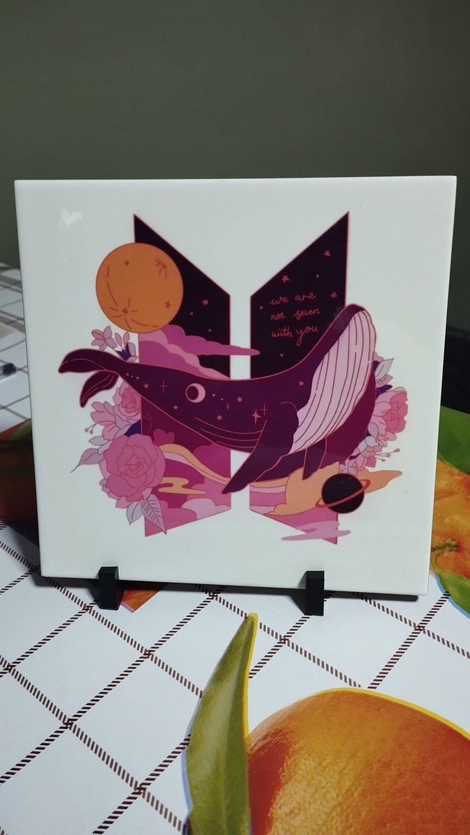 renjunnieoreo's tweet photo. + Todos os fanmades que tenho (mini almofada, photocards de tamanhos diferentes, chaveiros, bottons, treco de decorar, quadrinho de parede) https://t.co/oRi0wBFANE