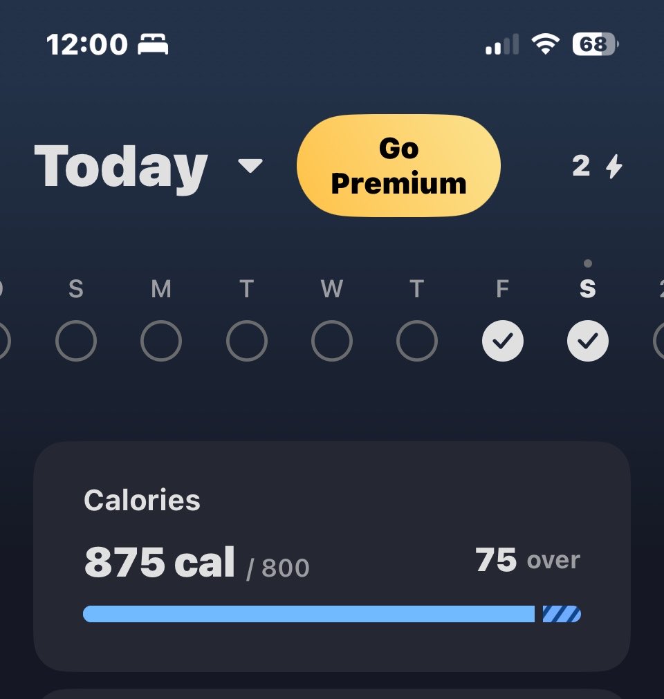 Ravenous_rot's tweet photo. Here’s calories so far. I’m doing good. I thought I would be at 1000 by now. I messed up on my sandwich and put too much meat and cheese. I thought I was doing ok, and I went to put it back, but I had already got sauce on it. And I don’t have my keto bread. https://t.co/3xuSxRRW4g