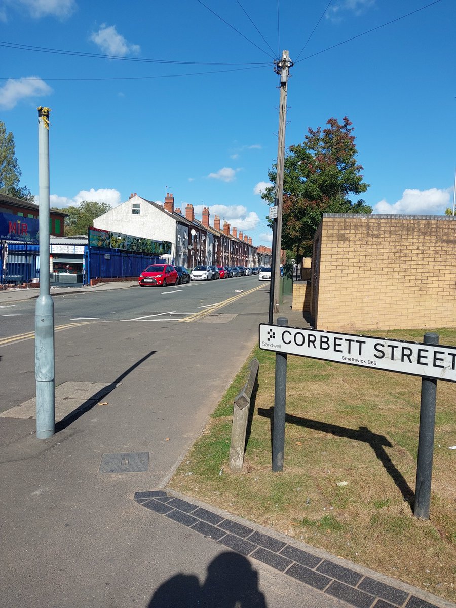 SmethwickWMP's tweet photo. Today on bike patrols around Capehill Windmills Retail Park prevent shoplifting and slong Corbett St following reports of Drug offences but no issues to report on this visit 👍 @pate99380 @JalalMohammed  @RMuflihi #NeighbourhoodPolicing #YouSaidWeDid https://t.co/m8veSu9T98