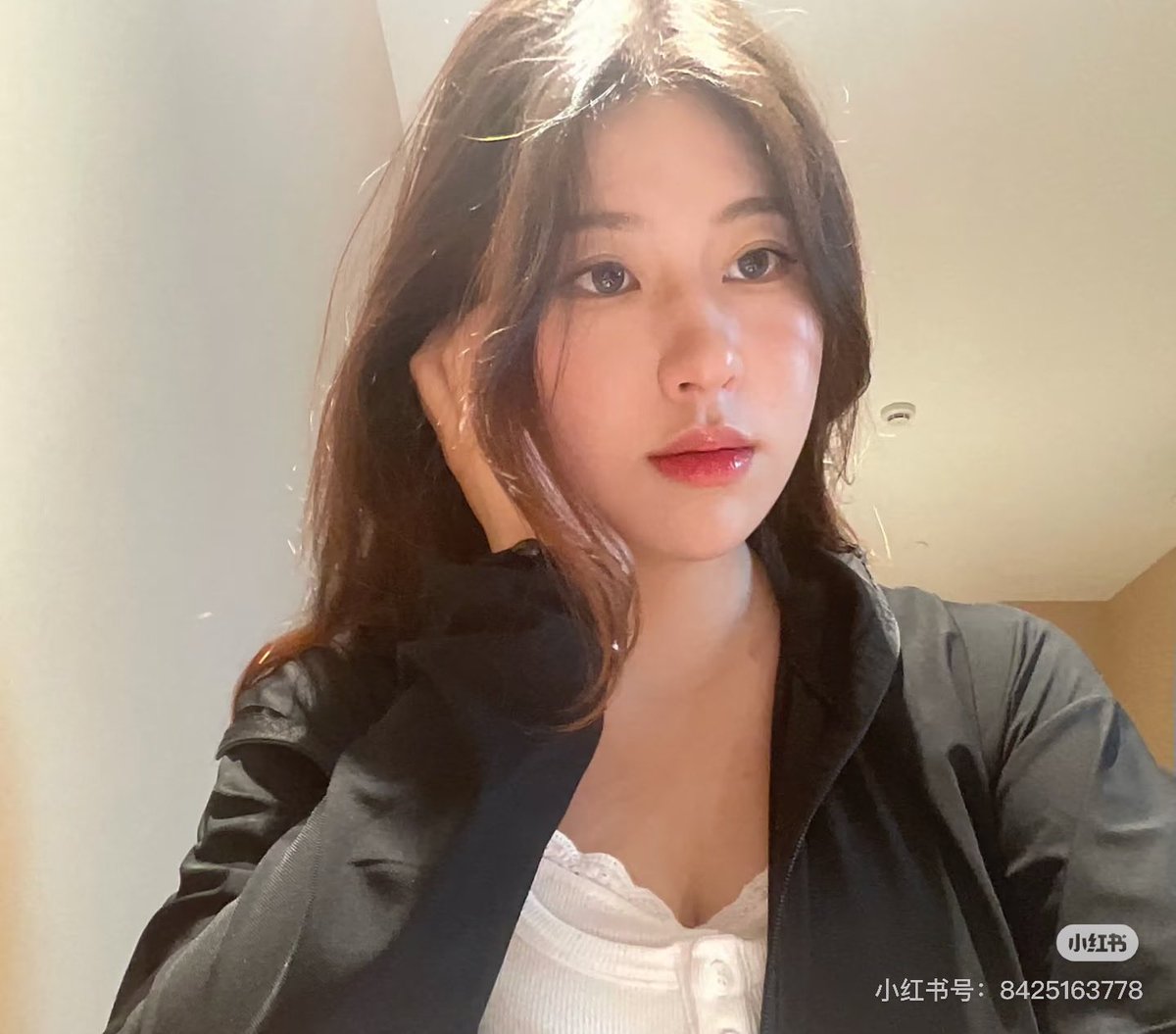 amendoasb's tweet photo. 闺蜜说这里可以找到真爱是真的吗？ https://t.co/4Q74cVda6c