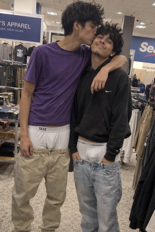 SaggerTri's tweet photo. More AI Saggers for you! 

#figmaweaveai #sagging #gaysaggers #bisexual #realisticai #aiart https://t.co/2GM89H3jyE