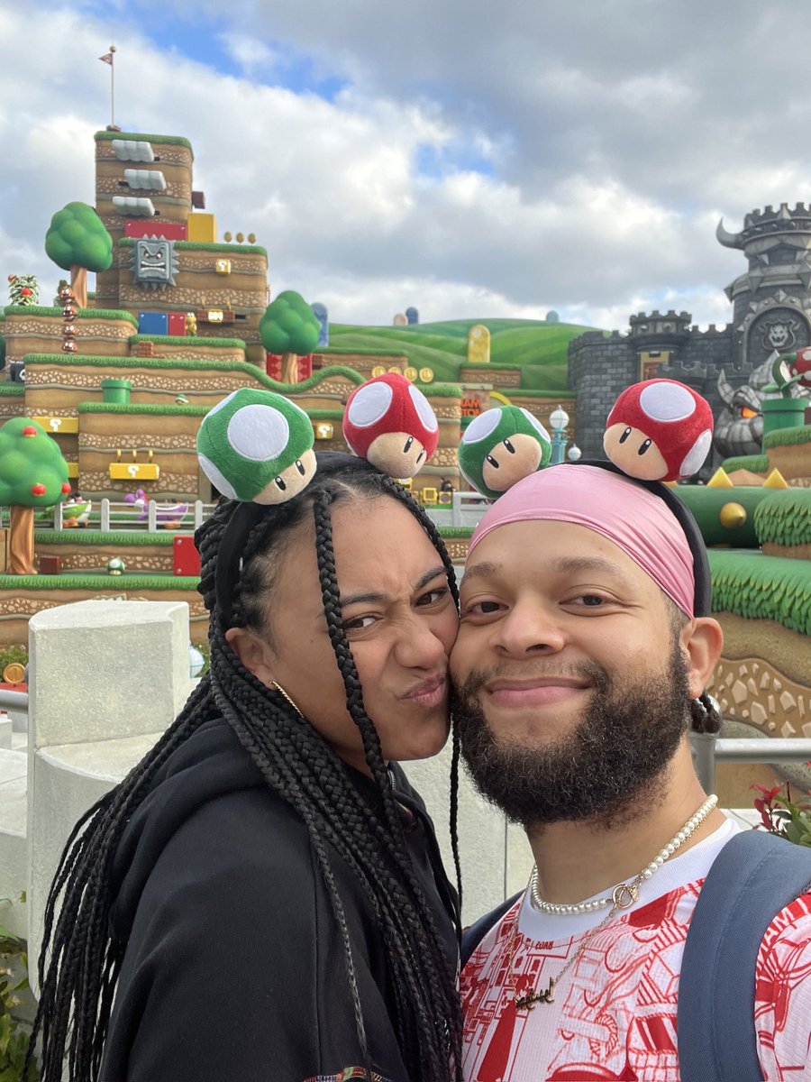 _joshmcintyre_'s tweet photo. My wife &amp; I in:

Ghana 🇬🇭 
Portugal 🇵🇹 
Italy 🇮🇹 
Japan 🇯🇵 https://t.co/wanIEnbBUA