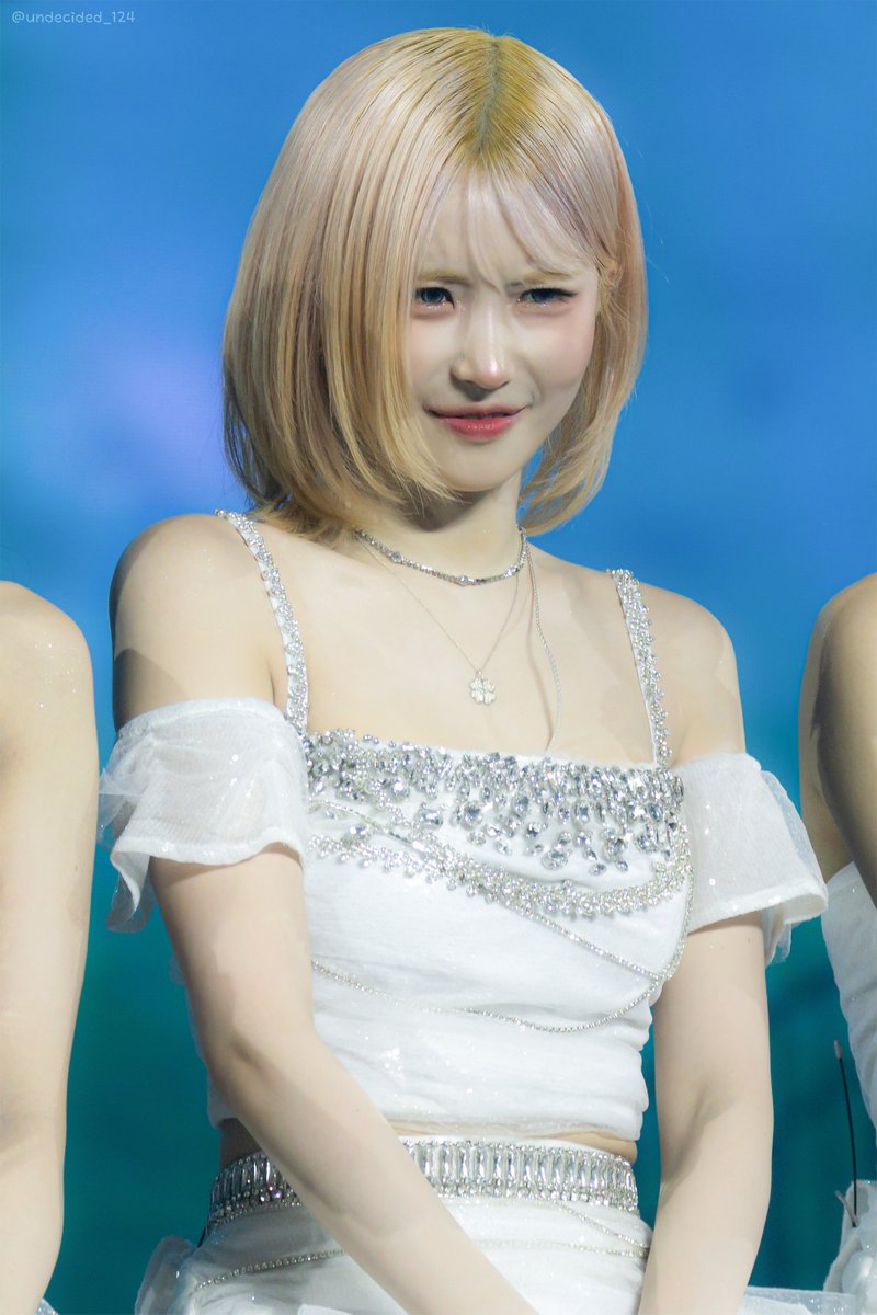undecided_124's tweet photo. #송하영 #SONGHAYOUNG
#프로미스나인 #fromis_9

260905 https://t.co/6UINktSRl2