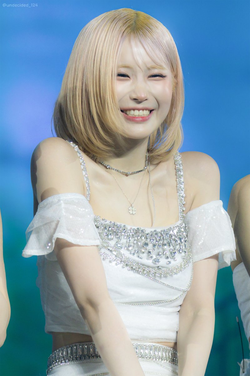 undecided_124's tweet photo. #송하영 #SONGHAYOUNG
#프로미스나인 #fromis_9

260905 https://t.co/6UINktSRl2