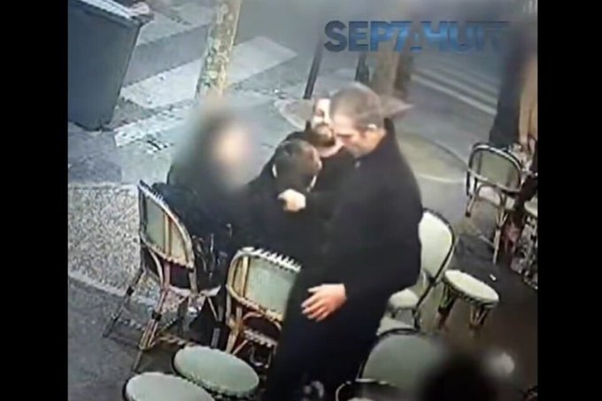 V2Vofficial's tweet photo. Alors que les qualificatifs souhaités par l'extrême-gauche, il y a un gros problème dans la lourdeur des peines.
Il me semble impossible de trouver 45 ans de prison cumulés pour 1 homicide, qui plus est lorsque la personne tuée est au départ l'agresseur, car la vidéo est explicite sur ce point.
On sent gros comme une maison une vendetta de l'extrême-gauche contre l'extrême-droite et ce n'est pas plus acceptable que le meurtre lui-même !
#Afuera