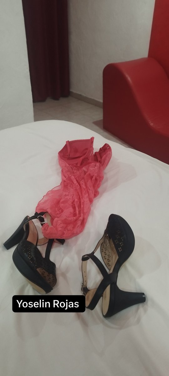 YoselinRojfd's tweet photo. No hay nada mejor que desnadarme  totalmente para mi esposo y el estar exitado al máximo  Posiblemente atienda mañana por las  tarde noche 
#Hotwife
#swinger
#sw
#tlaxcala
#swingersméxico
#parejas_sw https://t.co/U6qfnhL740
