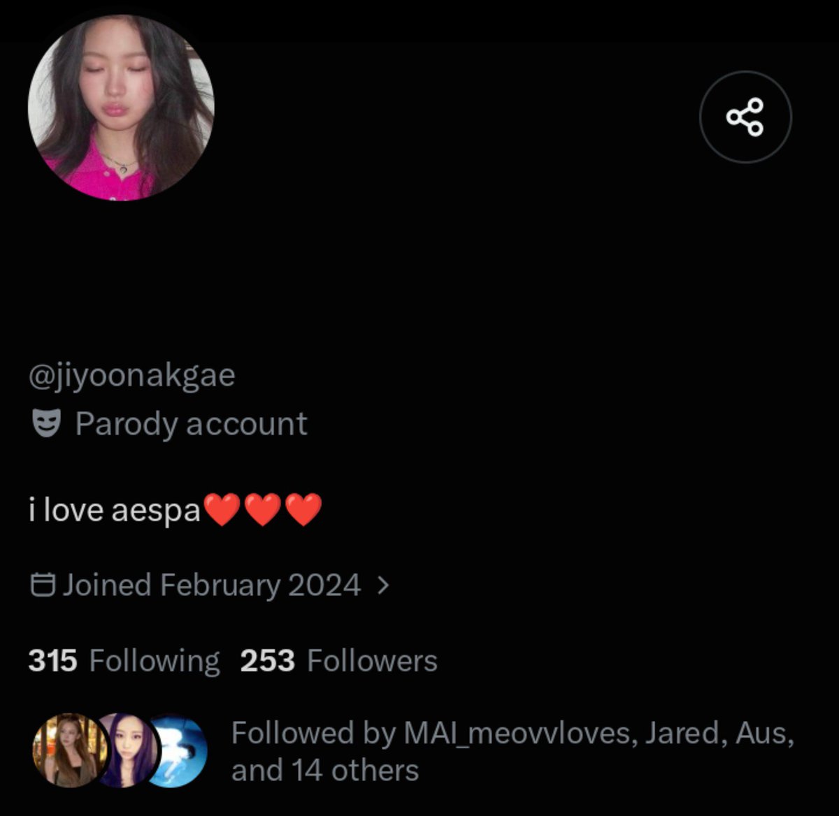 Queen_1stNaya's tweet photo. I'm sorry but I don't know why some Nayas still follow someone who stopped being a Naya and turned into a hater saying disrespectful things about the members https://t.co/JWEmVKJQaC