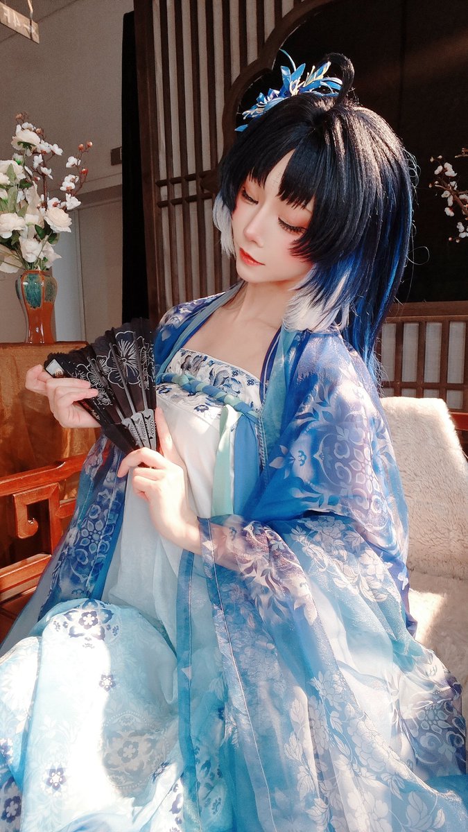 kitaro_cos's tweet photo. #鳴潮##秧秧#
中秋節のお休み、ゆっくり楽しんでくださいね、漂泊者🌕🍃 https://t.co/g5dIruYK3p