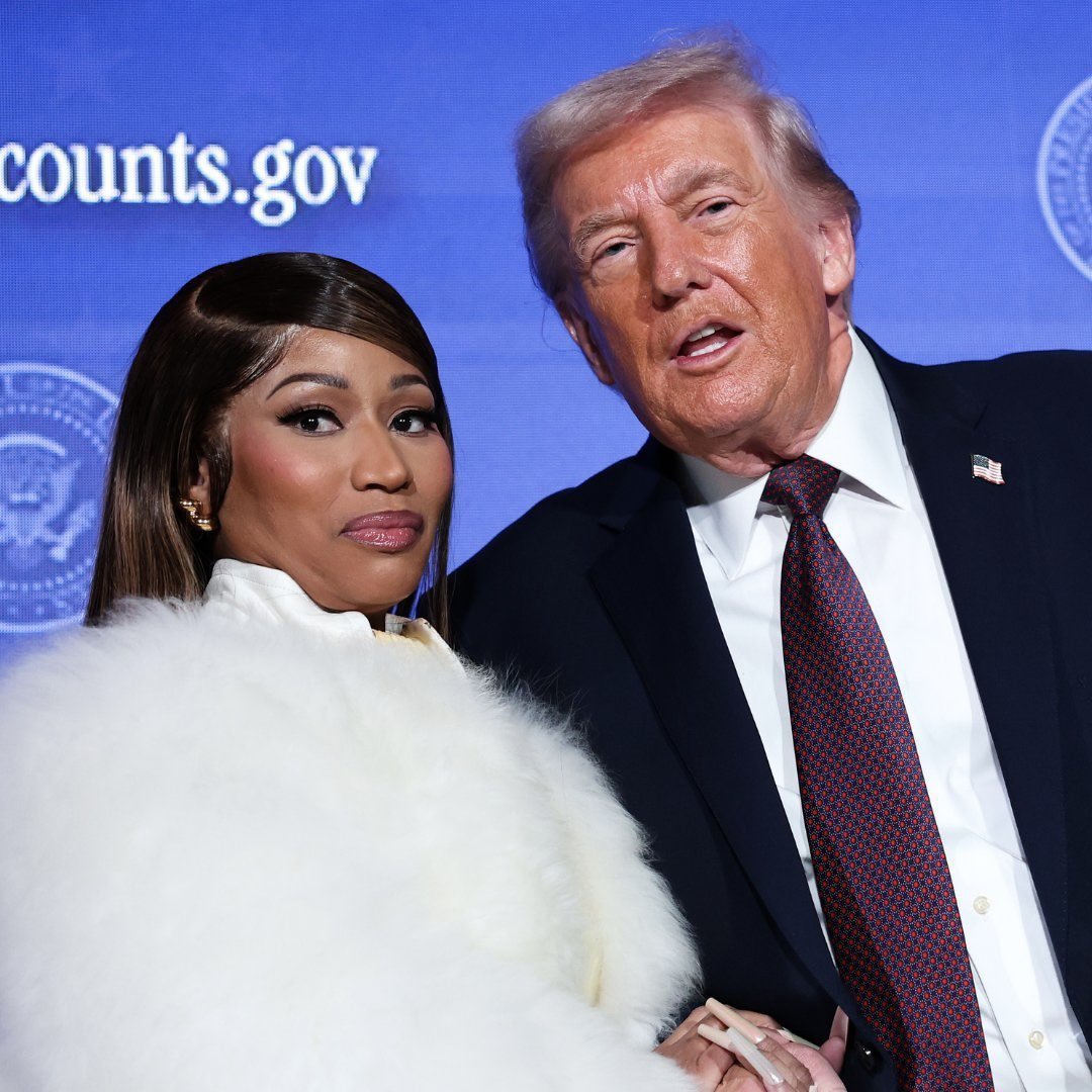 RedMedia_us's tweet photo. Nicki Minaj says she started supporting Trump and MAGA because Democrats are "too caught up in Pop Culture" which simply means she is with republicans because Democrats didn't invite her bitter ass to campaigns in 2024. 

Guess which party ragebaits artists by using their songs unauthorized?