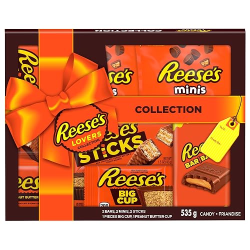 lichatton's tweet photo. I just received Reese's Lovers Gift Box, Assorted Chocolate Peanut Butter Bars, 535g (8 Assorted Bars) – Easter Gift for Chocolate Lovers - Assortment of Chocolate - 8 Count (Pack of 1) from big sister via Throne. Thank you! https://t.co/i19AW4RbHQ #Wishlist #throne https://t.co/nBHmbot5b8