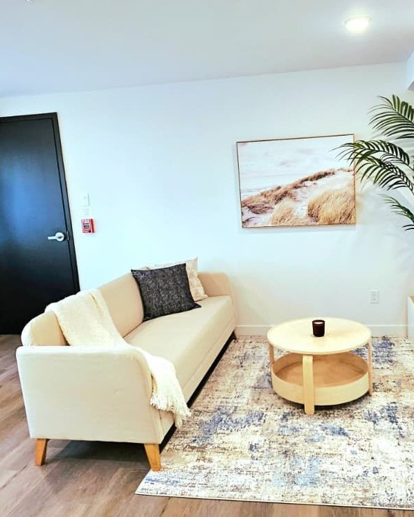 CHRealty's tweet photo. 216 McArthur Ave, Ottawa | $2,595,000
Renovated 6-unit income property with individual heat pumps and ERVs.
Request financials: 613-799-9249
Chris Hilliard Realty Inc., Brokerage
https://t.co/aXHN0SUP98 https://t.co/kfSrXzFbix
