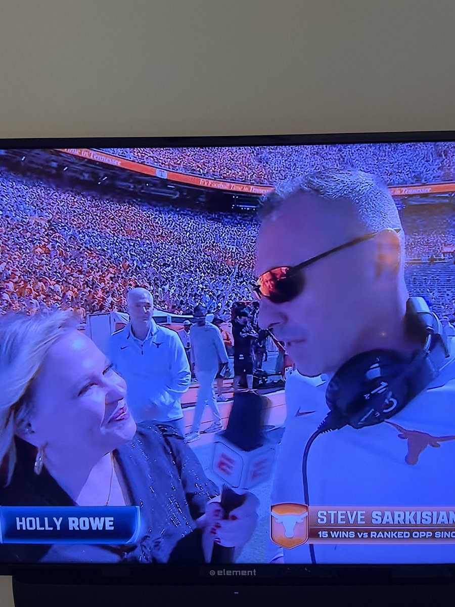 RickyHUNGdoza's tweet photo. They let Bevo interview Sark! https://t.co/qmOzWMIesm
