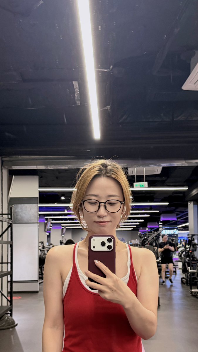 mstand_T's tweet photo. Day.820

早餐：无
午餐：美式➕牛肉酥皮蛋
晚餐：三文鱼➕石斑鱼➕海鲜拼盘

今日运动：无 https://t.co/IesbGCIxzi