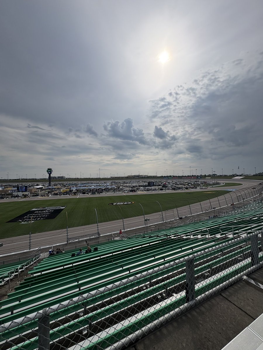JaredDPerry23's tweet photo. Kansas, weβve arrived. π#NASCAR #KansasSpeedway #RaceWeekend @NASCAR @kansasspeedway https://t.co/zNRjrpY3a3