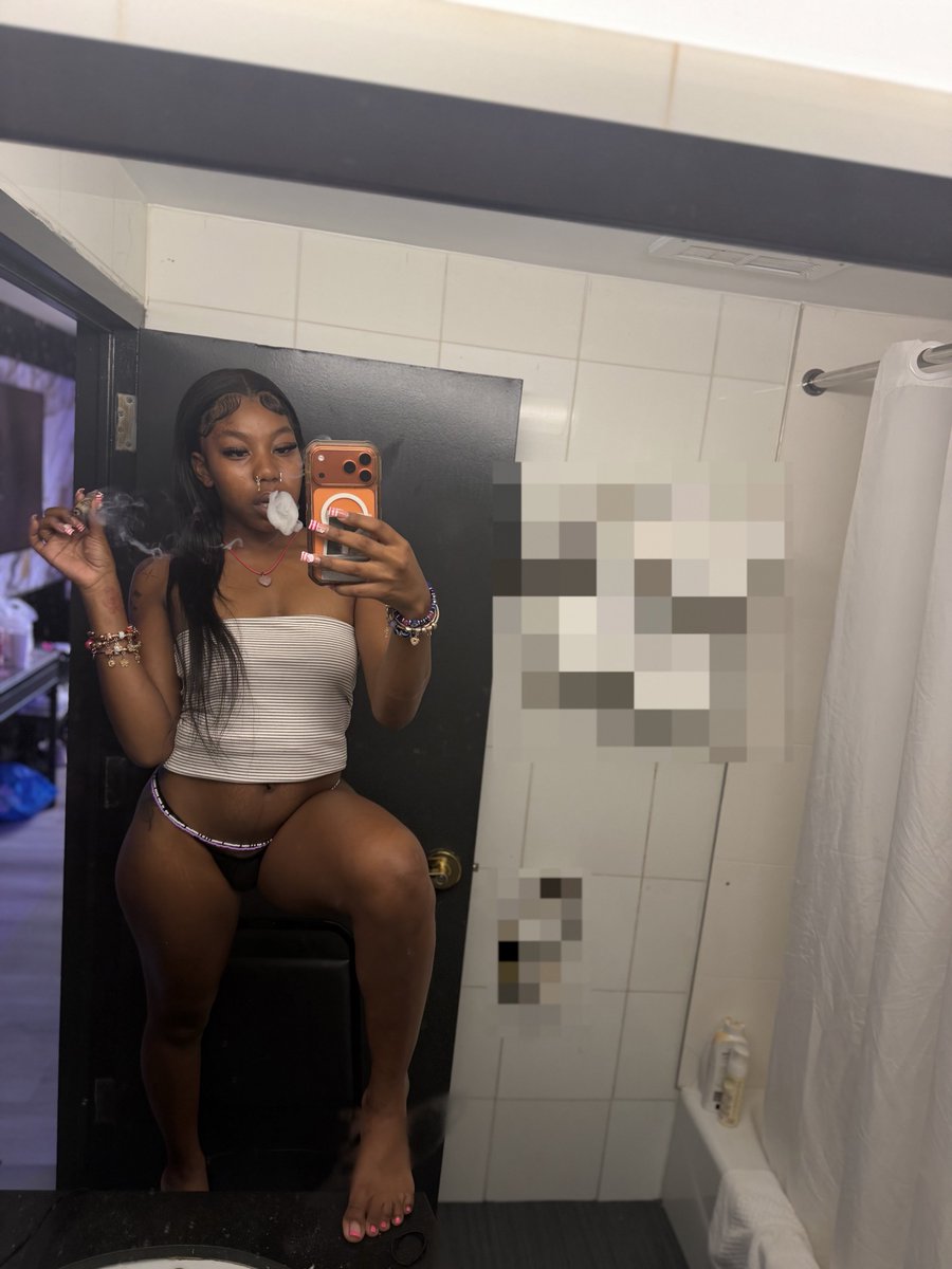 Kashmsirlov's tweet photo. Kashmir #Houston #meetup #realpretty https://t.co/FzAoA9nFTM