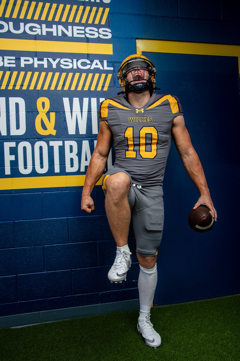 WilkesFootball's tweet photo. Gameday Threads (Alternate Uniforms)

Week 4

#TheWilkesWay #d3fb https://t.co/lTKKNf1GIV