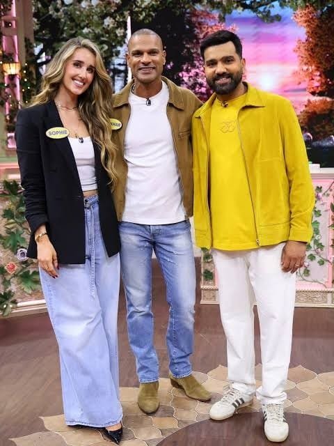 gud78420's tweet photo. Old cricket memories always hit differently 🏏
These stories bring back so many good moments.
Really enjoying this episode!
#GabbarAtRohitSharmaShow https://t.co/HzblUtruE7