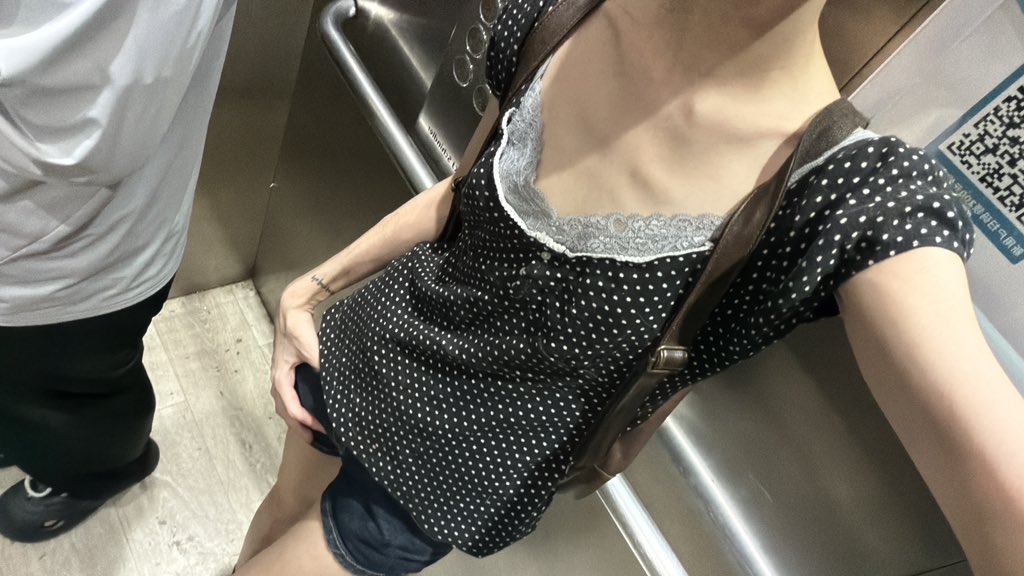 lanyue0314's tweet photo. 骨头
#edtwt https://t.co/7xmPu07eIa
