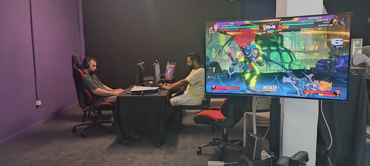 2XKOMadrid's tweet photo. ¡Aquí estamos los chuskers en el torneo de @2XKOes en el local de @MadridFGC!

🗣️🕹️ https://t.co/5I6p2Jdb42
