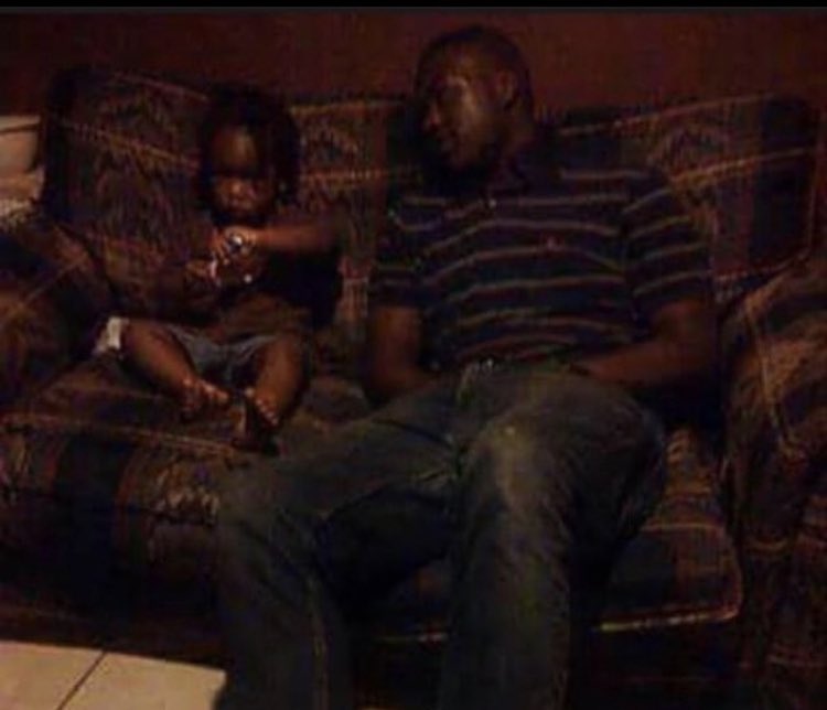 Heavyybagg8's tweet photo. Happy bday Unc da police took ur life n potential u had for the world , ima live my life the way I want,for the whole fam ❤️❤️❤️❤️❤️❤️❤️❤️ https://t.co/GFaCJbwmf5