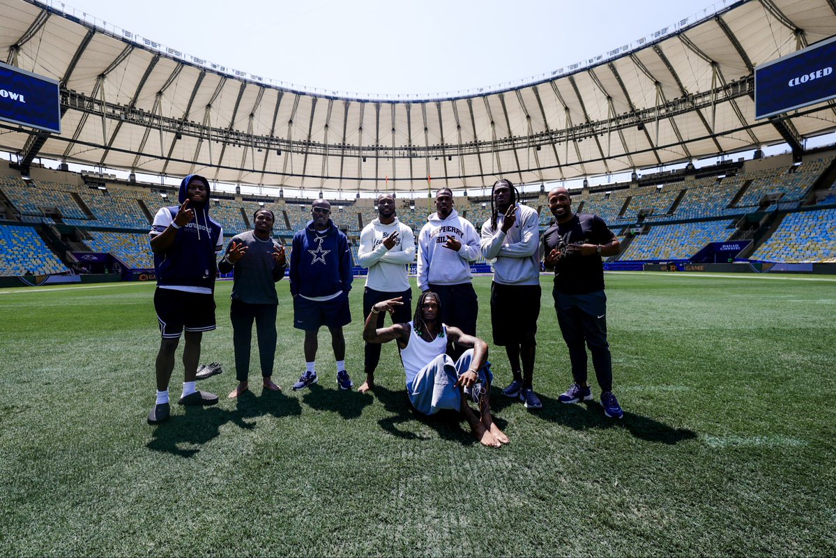 dallascowboys's tweet photo. WR room checkin’ in @maracana📍 https://t.co/llaomTmtmg