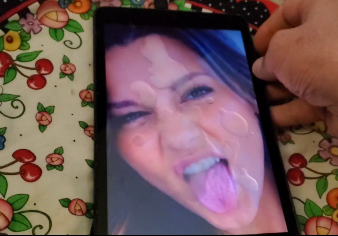 marc37811's tweet photo. @SAMMYwantBIG #cumtributes amazing woman really horny https://t.co/B7KdW78ubO