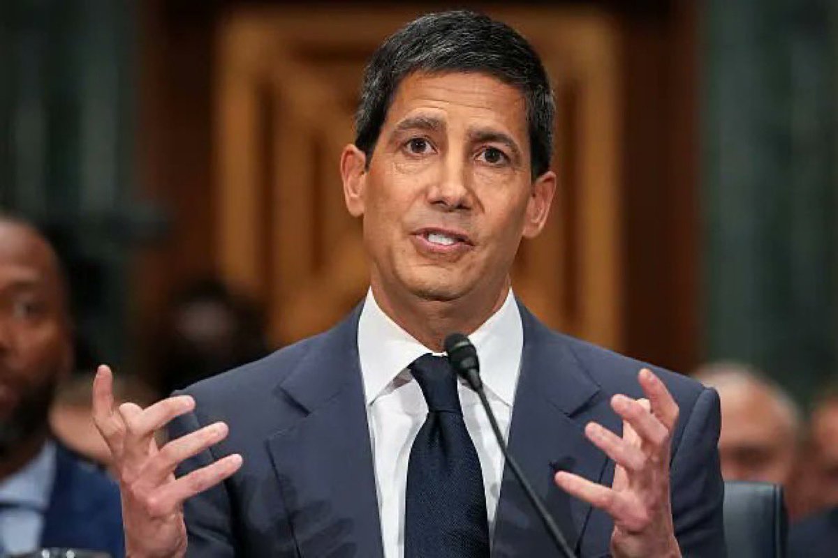 RobynHlD_'s tweet photo. 🚨🇺🇸 Die heutige Zinserhöhung der US-Notenbank könnte für Bitcoin sogar zur Nebensache werden.

Das eigentliche Problem für Fed-Chef Kevin Warsh: Die Märkte preisen bereits weitere Zinserhöhungen von bis zu 100 Basispunkten bis Ende 2027 ein. https://t.co/Ku39I5RYju