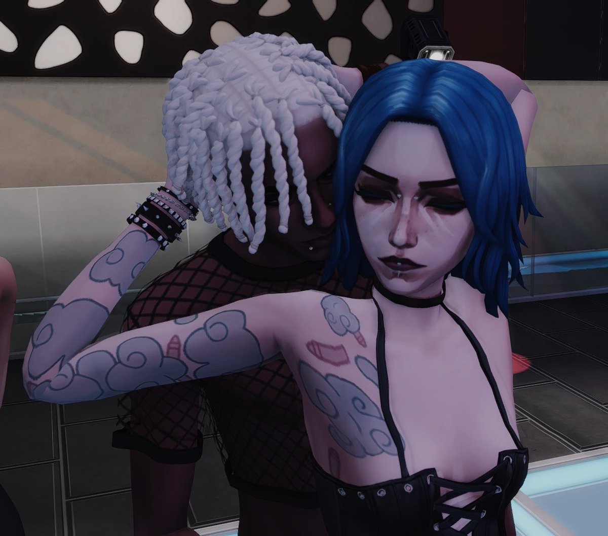 TBsimming's tweet photo. Get a room
#Timebomb https://t.co/NiTNs5exKG