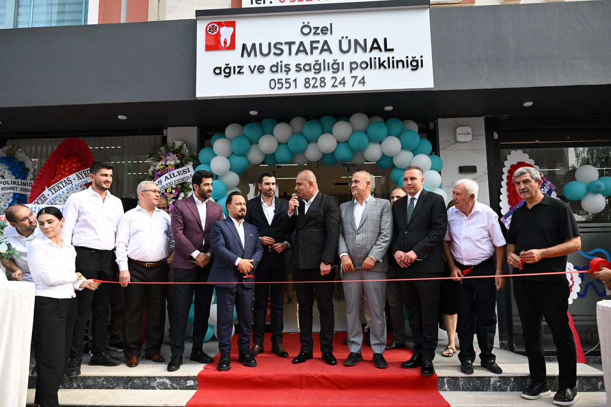 CemTutsoy's tweet photo. MHP Adana İl Başkanımız Hakan Yıldırım ve Sarıçam Belediye Başkanımız Av. Bilal Uludağ ile birlikte, Özel Mustafa Ünal Ağız ve Diş Sağlığı Polikliniği’nin açılışını gerçekleştirdik.

Yeni hizmet merkezinin hemşehrilerimize hayırlı olmasını diliyor, Mustafa Ünal ve ekibine başarılar temenni ediyoruz.