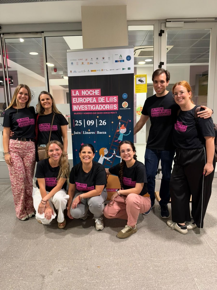 enfermeruja's tweet photo. 🌙 Un año más el Departamento de Enfermería de la Universidad de Jaén participa en la Noche Europea de l@s Investigador@s.

 “Escape Room: Gestión Sanitaria” 🏥🔐

🧩 Cuatro estaciones y un objetivo común: reorganizar la gestión del hospital antes de que colapse. ⏳🔢 https://t.co/8x6uz2SSF5